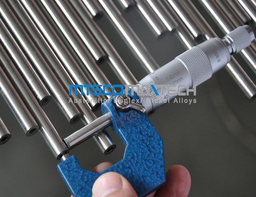 17,1 x 2,31 tube sans couture d'alliage de nickel du millimètre UNS N06600 pour l'échange thermique